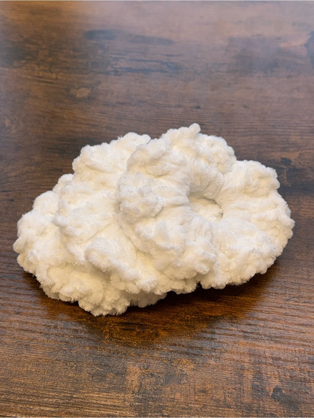 Plush Cream Velvet Scrunchie Set - Soft Textured Hair Accessory - Picture 2 of 6